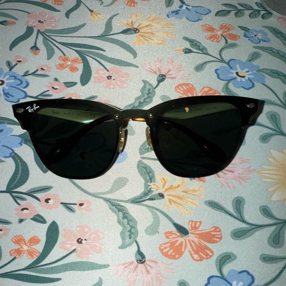 Ray-Ban Unisex sunglasses